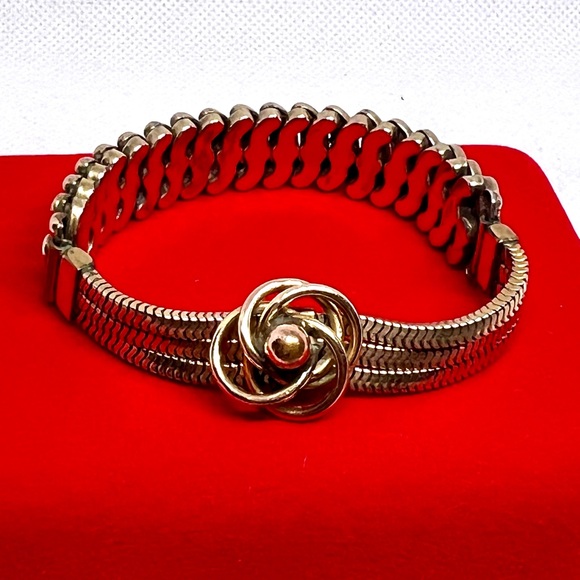 Vintage Sweetheart Expansion Bracelet by Carl-Art Gold Tone Stretch Band &Chains - Picture 11 of 17